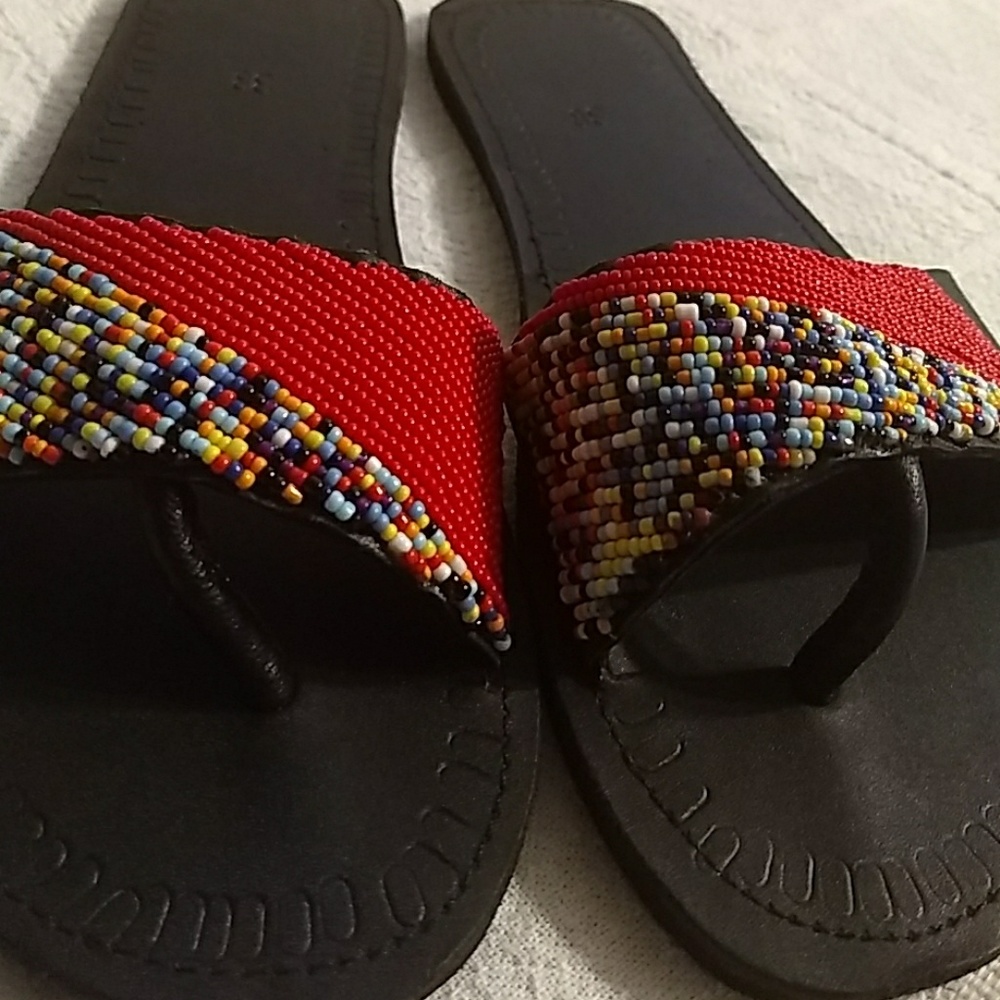 Sz 38- Black Leather Beaded Sandals